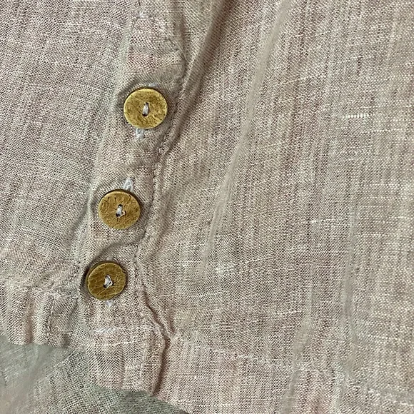 Cynthia Rowley, Pale Neutral 100% Linen top - Picture 5 of 5